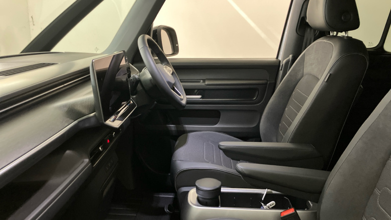 Volkswagen ID. Buzz 210kW Style Pro 79kWh 5dr Auto [Design+] Electric Estate